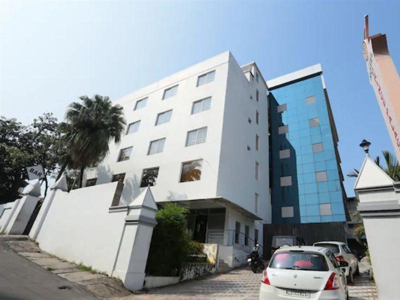 Super Townhouse Prince Palace Thiruvananthapuram Kültér fotó