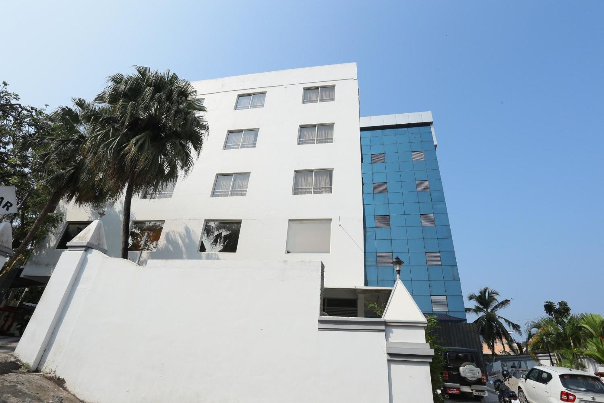 Super Townhouse Prince Palace Thiruvananthapuram Kültér fotó