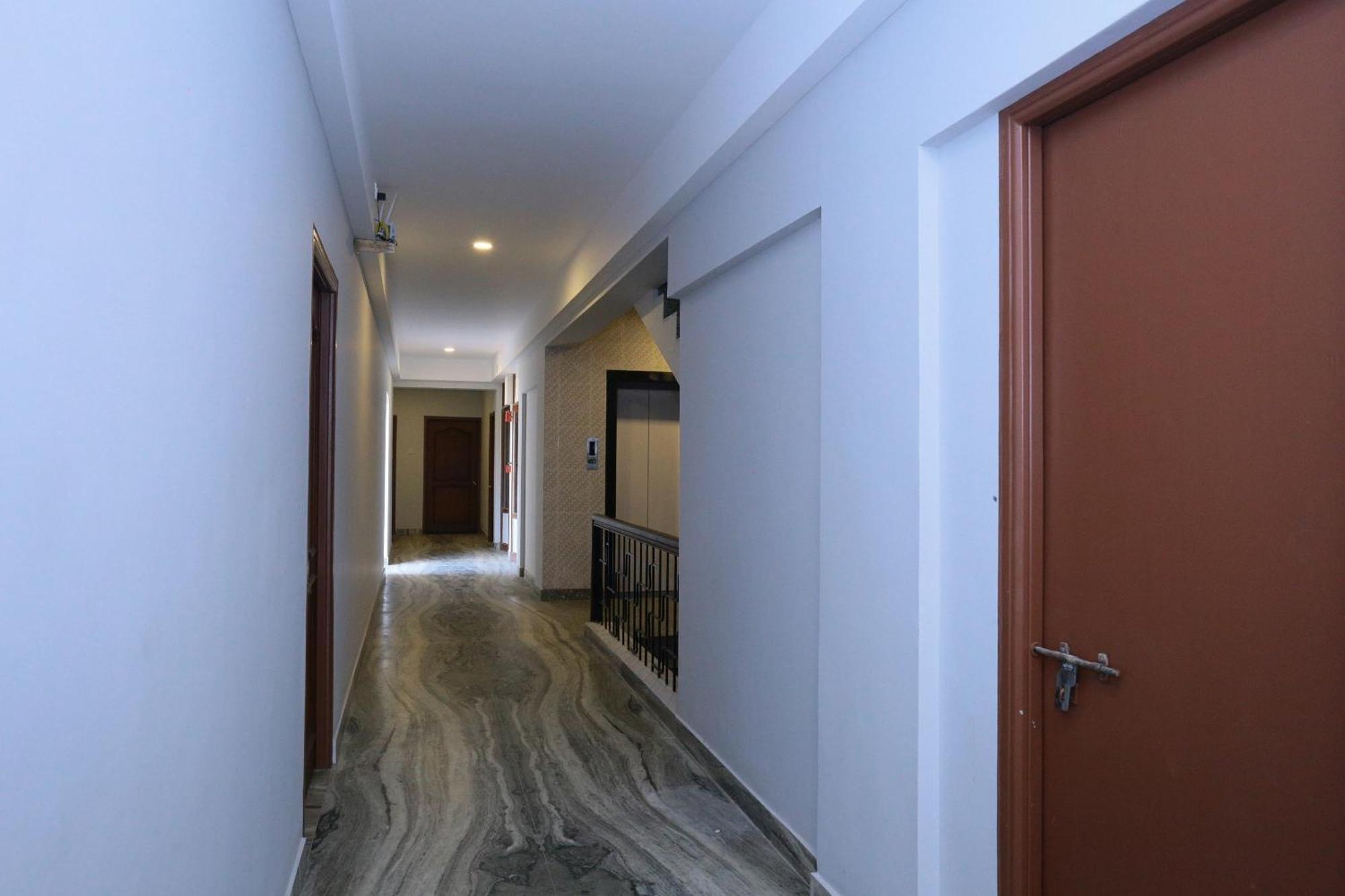 Super Townhouse Prince Palace Thiruvananthapuram Kültér fotó